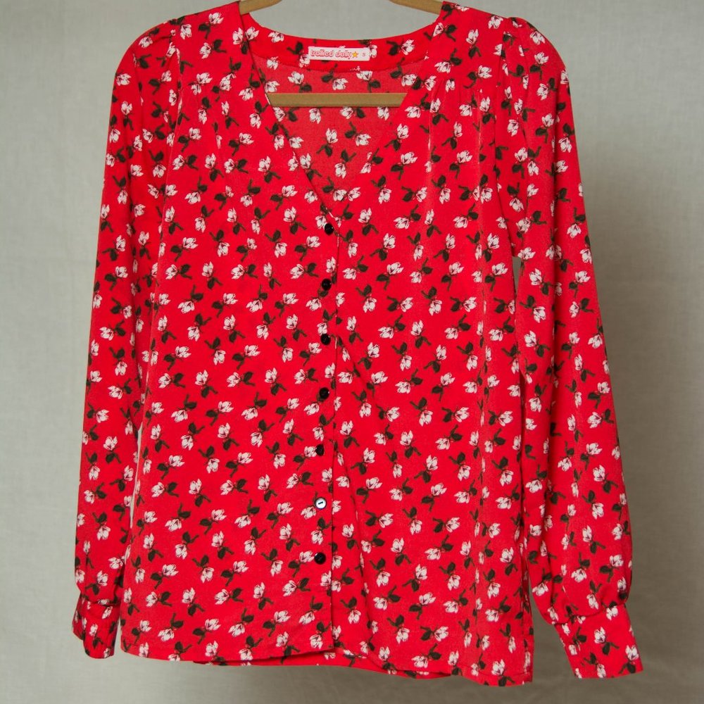 Trollied Dolly lantern sleeve red floral top